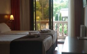 Hotel Avión by Bossh Hotels